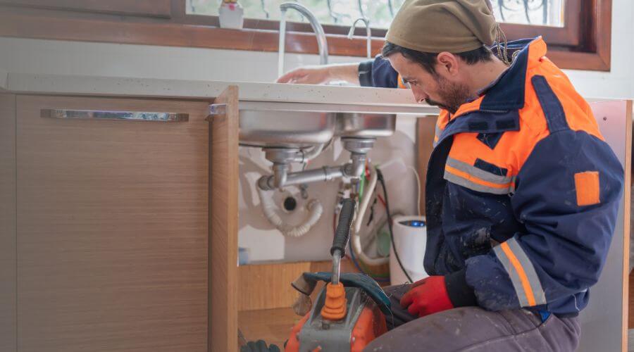 leaky faucet repair in Southfield, MA